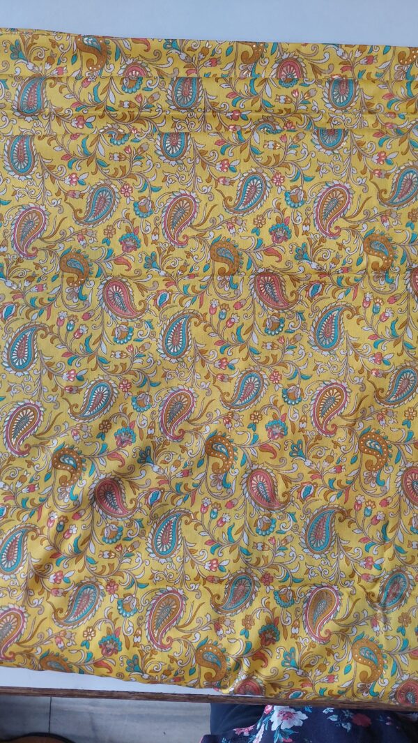Fabric_crepe_de_chine_1